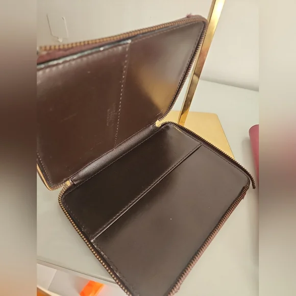 Louis Vuitton Vintage Monogram Passport Case (PROJECT) - Picture 3 of 6